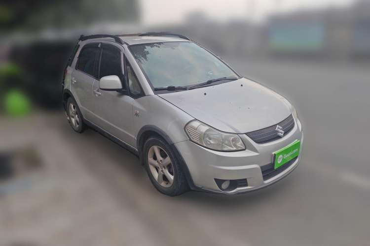 Used Suzuki SX4 2007 Hatchback 1.6L Automatic Luxury Model Front Right 45 Deg