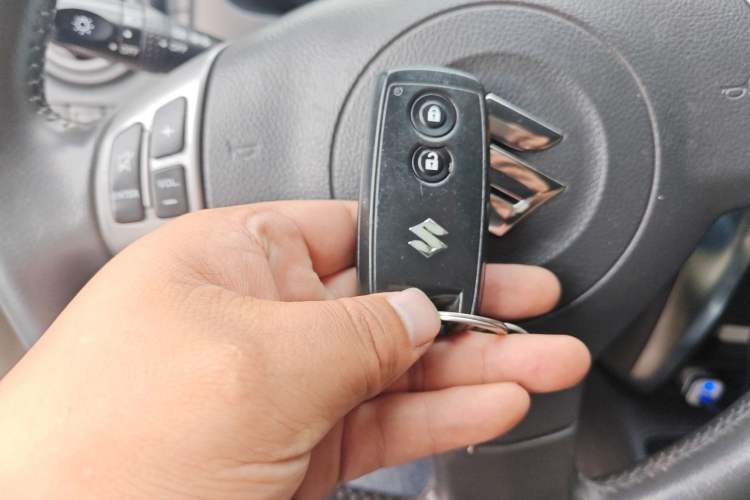 Used Suzuki SX4 2007 Hatchback 1.6L Automatic Luxury Model Vehicle Key