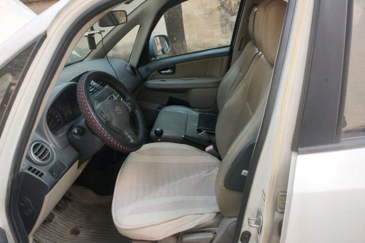 Used Suzuki SX4 2007 Hatchback 1.6L Manual Luxury Model Left Front Seat
