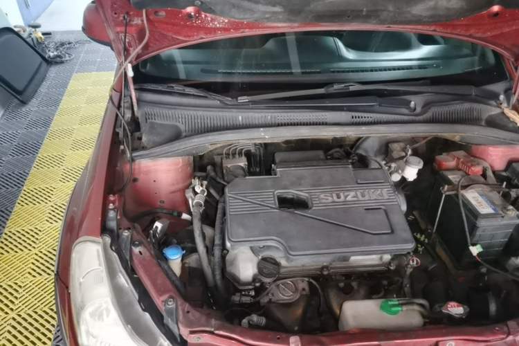 Used Suzuki SX4 2008 Hatchback 1.6L Automatic Urban Fashion Model Engine Bay Right
