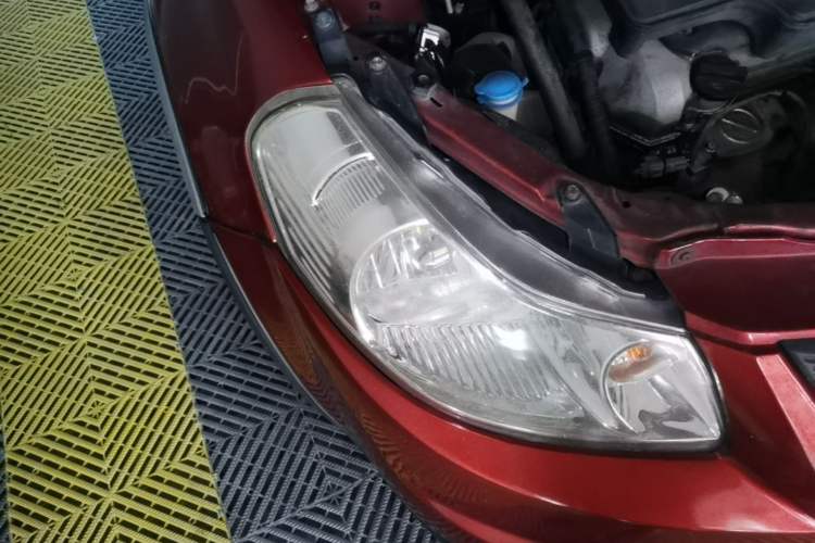 Used Suzuki SX4 2008 Hatchback 1.6L Automatic Urban Fashion Model Right Front Headlight