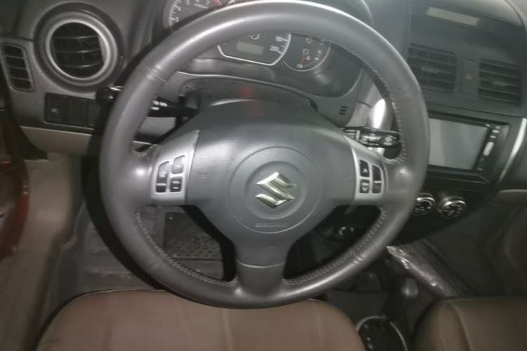 Used Suzuki SX4 2008 Hatchback 1.6L Automatic Urban Fashion Model Steering Wheel