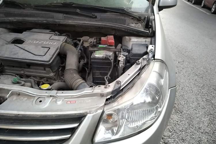 Used Suzuki SX4 2008 Sedan 1.6L Automatic Deluxe Model with Sunroof Engine Bay Left