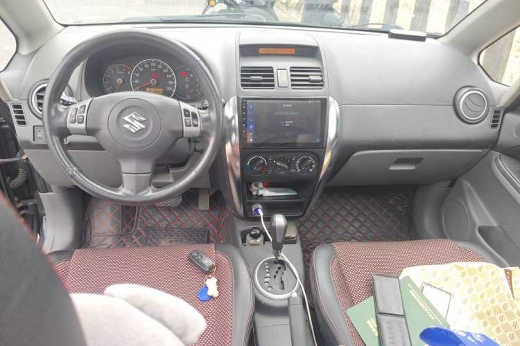 Used Suzuki SX4 2009 Hatchback 1.6L Automatic Sport Model Center Console