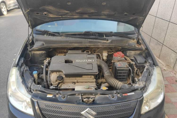 Used Suzuki SX4 2009 Hatchback 1.8L Manual Sport Model Engine Bay