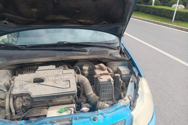 Used Suzuki SX4 2009 Hatchback 1.6L Automatic Sport Model Engine Bay Left
