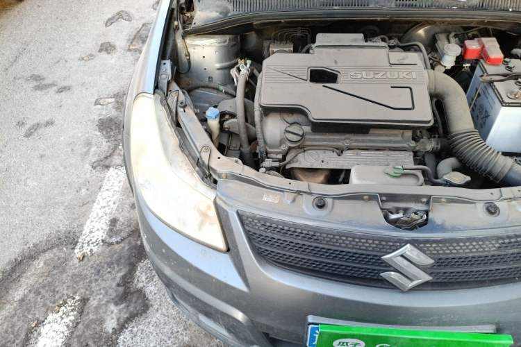 Used Suzuki SX4 2009 Hatchback 1.8L Manual Sport Model Engine Bay Right