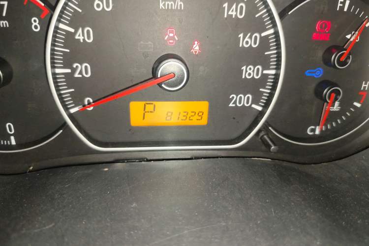 Used Suzuki SX4 2009 Hatchback 1.8L Automatic Sport Model Odometer Close Up