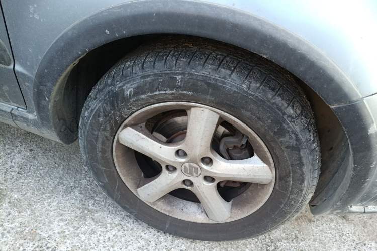 Used Suzuki SX4 2009 Hatchback 1.8L Manual Sport Model Right Front Wheel Hub