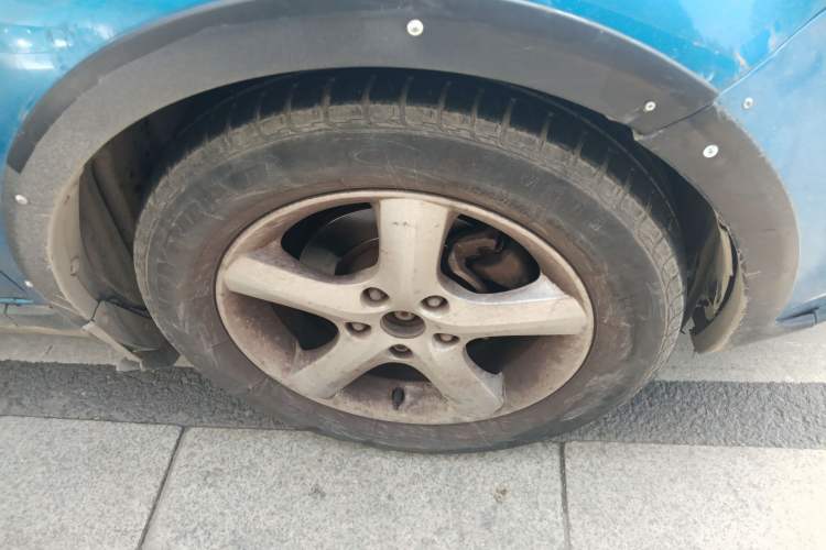 Used Suzuki SX4 2009 Hatchback 1.6L Automatic Sport Model Right Front Wheel Hub
