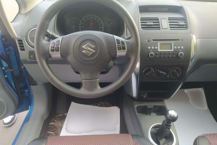 Used Suzuki SX4 2009 Hatchback 1.6L Manual Sport Model Steering Wheel