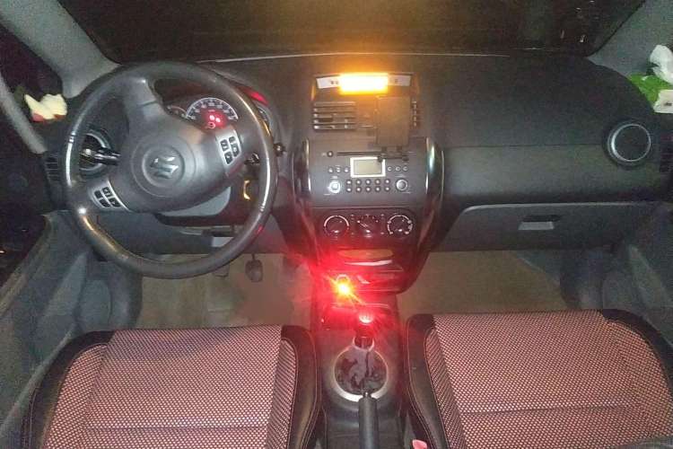 Used Suzuki SX4 2009 Hatchback 1.6L Manual Sport Model Center Console