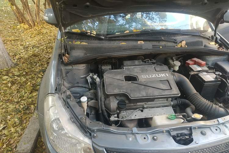 Used Suzuki SX4 2009 Hatchback 1.8L Manual Sport Model Engine Bay Right