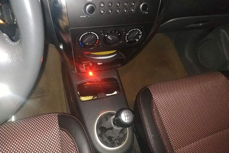 Used Suzuki SX4 2009 Hatchback 1.6L Manual Sport Model Gear Lever
