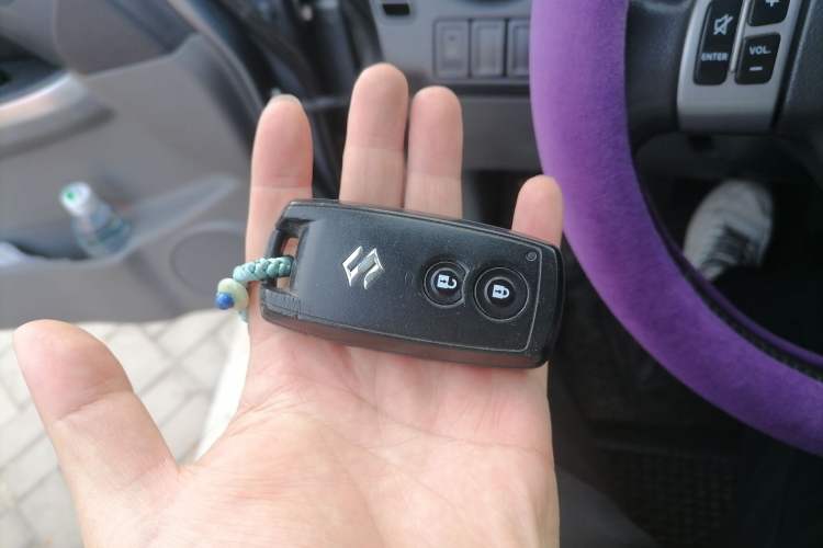 Used Suzuki SX4 2009 Hatchback 1.8L Manual Sport Model Vehicle Key