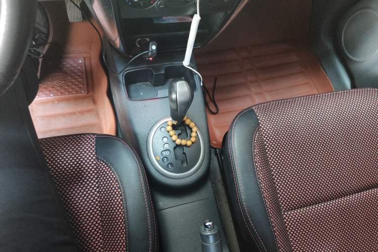 Used Suzuki SX4 2009 Hatchback 1.6L Automatic Sport Model Gear Lever