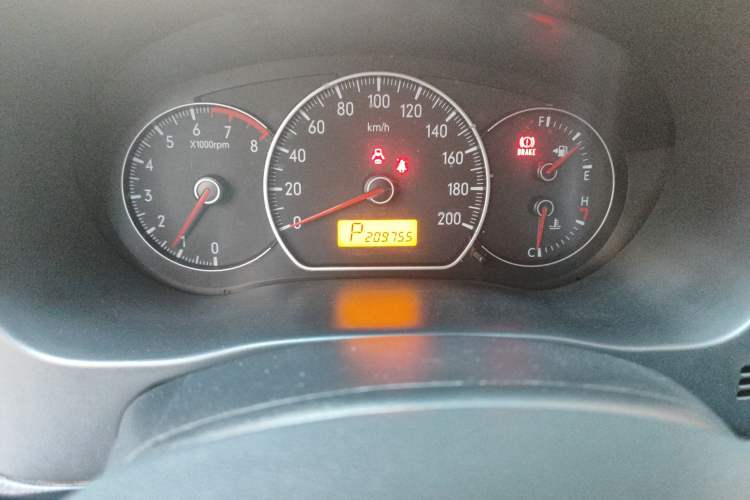 Used Suzuki SX4 2009 Hatchback 1.6L Automatic Sport Model Odometer Close Up