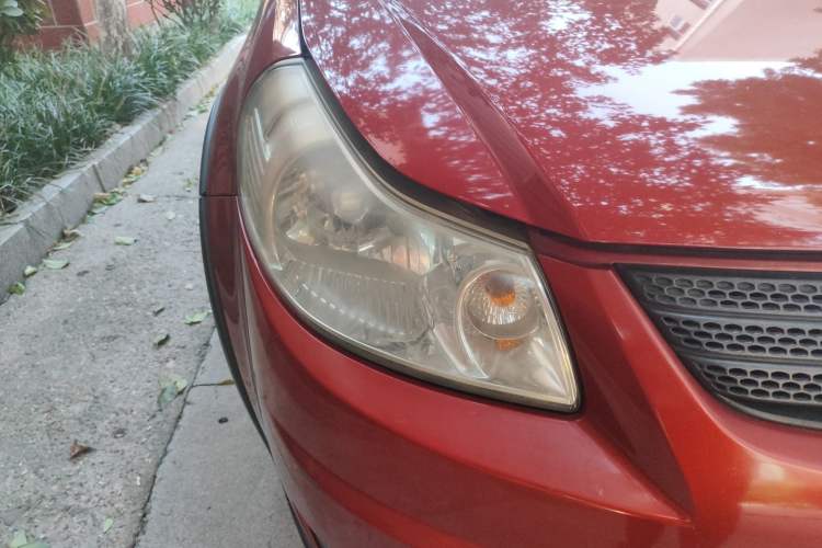Used Suzuki SX4 2009 Hatchback 1.6L Automatic Sport Model Right Front Headlight