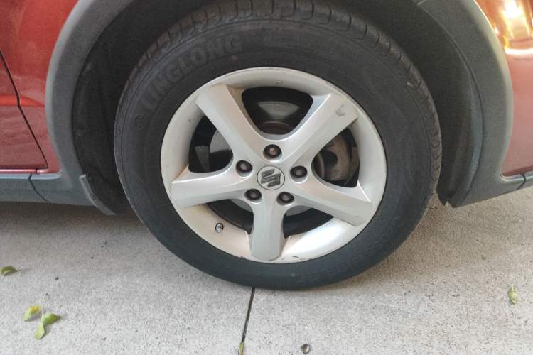 Used Suzuki SX4 2009 Hatchback 1.6L Automatic Sport Model Right Front Wheel Hub