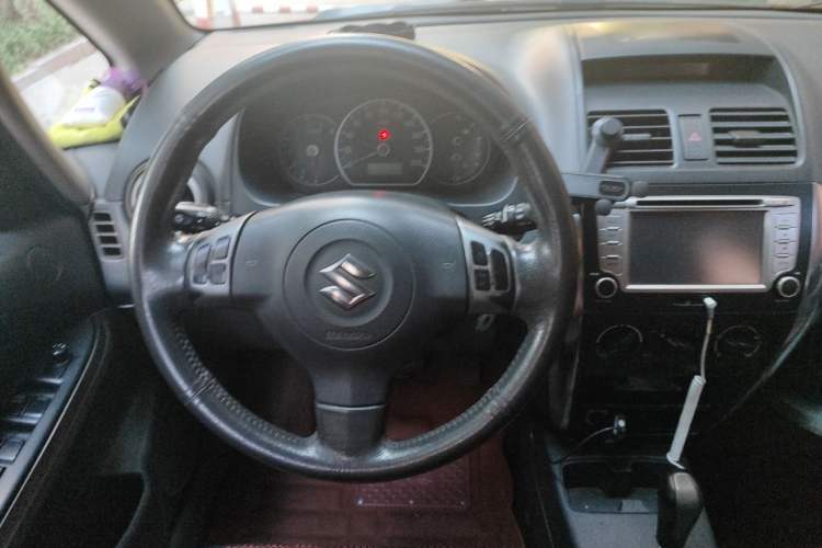 Used Suzuki SX4 2009 Hatchback 1.6L Automatic Sport Model Steering Wheel