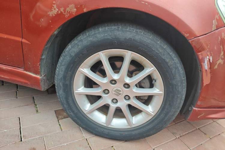 Used Suzuki SX4 2009 Hatchback 1.6L Manual Fashion Edition Right Front Wheel Hub