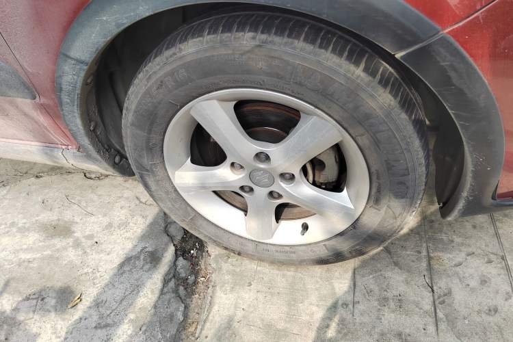 Used Suzuki SX4 2009 Hatchback 1.8L Automatic Sport Model Right Front Wheel Hub