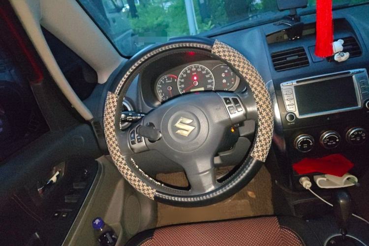 Used Suzuki SX4 2009 Hatchback 1.8L Automatic Sport Model Steering Wheel