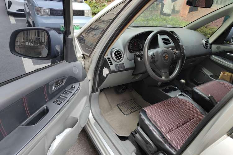 Used Suzuki SX4 2009 Hatchback 1.6L Automatic Sport Model Driver Seat