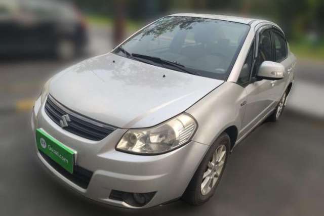 Suzuki SX4 2009 Sedan 1.6L Manual Elite Model مستعملة