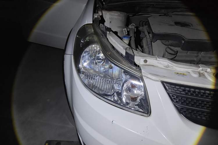 Used Suzuki SX4 2009 Hatchback 1.6L Automatic Sport Model Right Front Headlight
