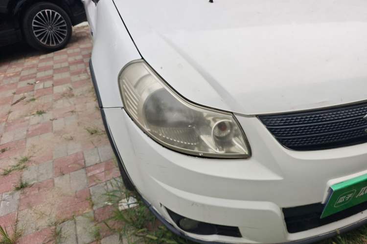 Used Suzuki SX4 2009 Hatchback 1.6L Manual Sport Model Right Front Headlight