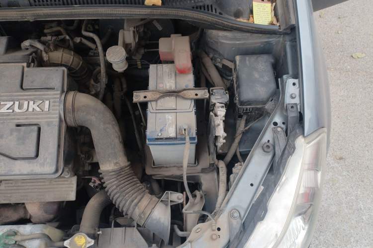 Used Suzuki SX4 2010 Sedan 1.6L Automatic Value Model Engine Bay Left