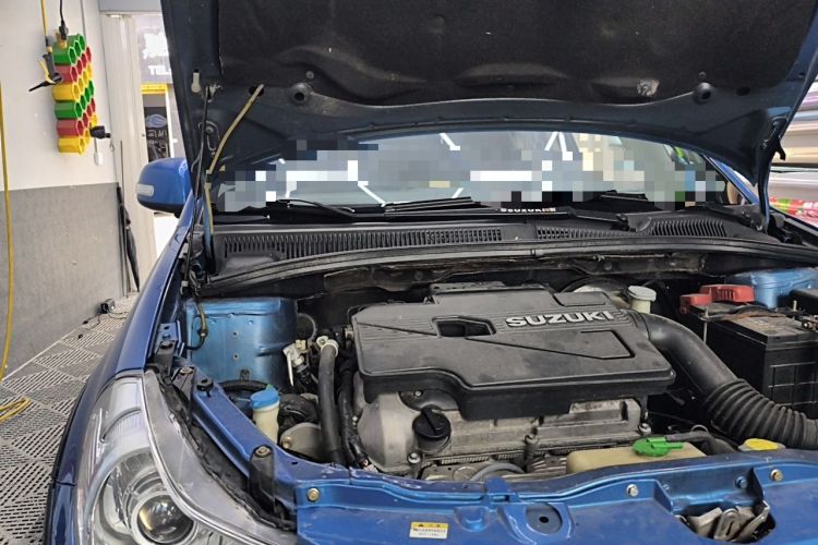 Used Suzuki SX4 2010 Hatchback 1.6L Automatic Champion Limited Edition Engine Bay Right
