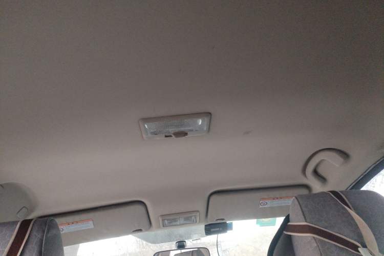 Used Suzuki SX4 2010 Sedan 1.6L Automatic Value Model Headliner