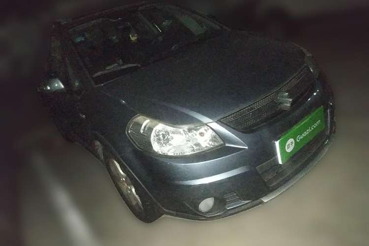 Used Suzuki SX4 2010 Hatchback 1.6L Manual Champion Limited Edition Front Right 45 Deg