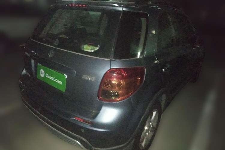 Used Suzuki SX4 2010 Hatchback 1.6L Manual Champion Limited Edition Rear Right 45 Deg