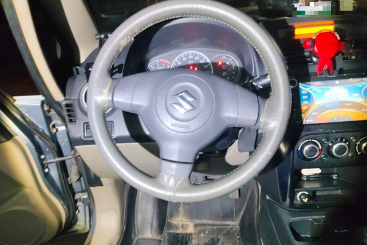 Used Suzuki SX4 2010 Sedan 1.6L Manual Value Model Steering Wheel