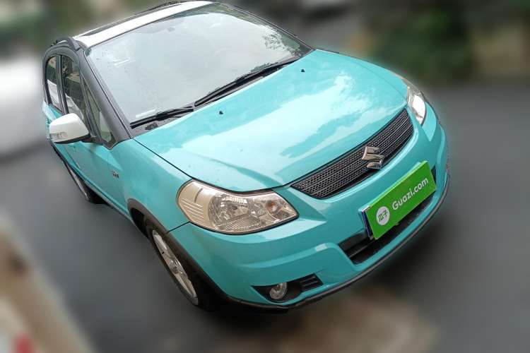 Used Suzuki SX4 2010 Hatchback 1.6L Automatic Champion Limited Edition Front Right 45 Deg