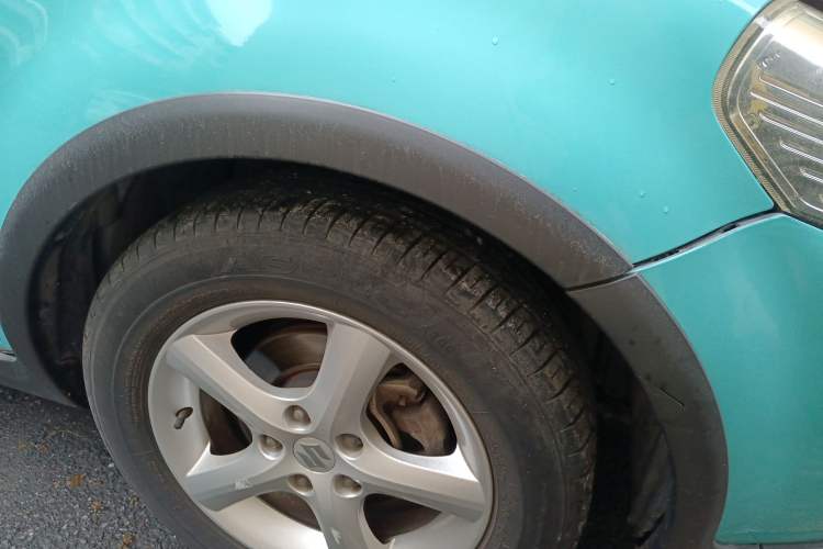 Used Suzuki SX4 2010 Hatchback 1.6L Automatic Champion Limited Edition Right Front Wheel Hub