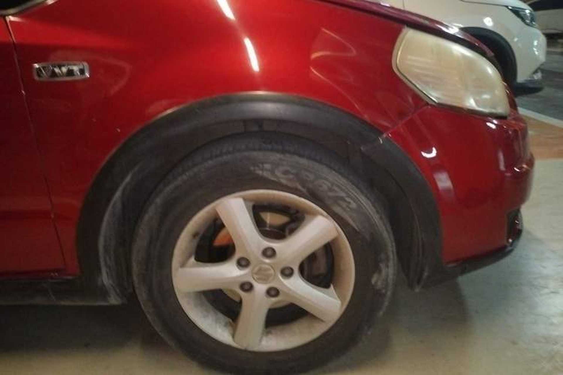 Used Suzuki SX4 2010 Hatchback 1.6L Manual Champion Limited Edition Right Front Wheel Hub