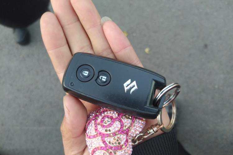 Used Suzuki SX4 2010 Hatchback 1.6L Manual Champion Limited Edition Vehicle Key
