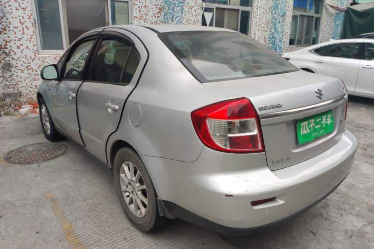 Used Suzuki SX4 2010 Sedan 1.6L Automatic Value Model Rear Left 45 Deg