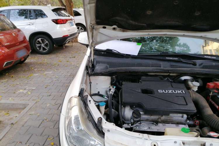 Used Suzuki SX4 2010 Hatchback 1.6L Automatic Champion Limited Edition Engine Bay Right