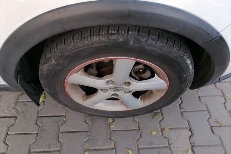Used Suzuki SX4 2010 Hatchback 1.6L Automatic Champion Limited Edition Right Front Wheel Hub