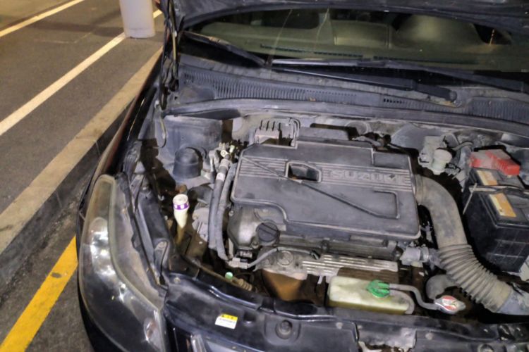 Used Suzuki SX4 2011 Hatchback 1.6L Manual Sport Model Engine Bay Right
