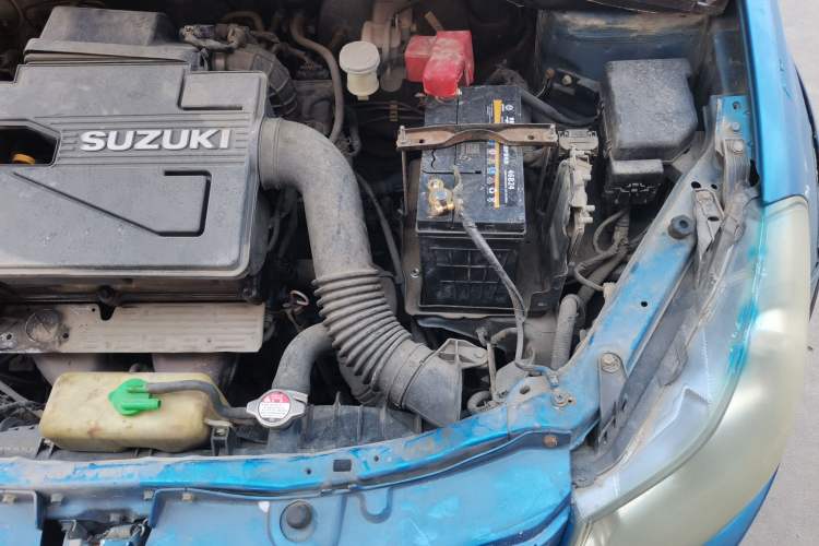 Used Suzuki SX4 2011 Revised Version 1.6L Automatic Sport Edition Engine Bay Left