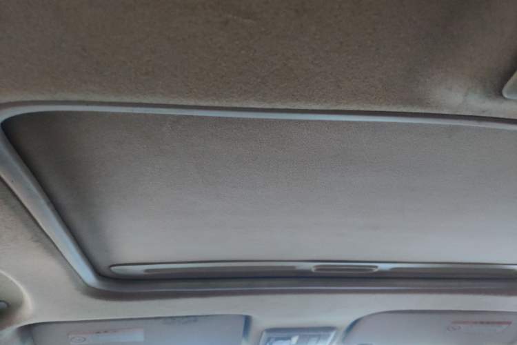 Used Suzuki SX4 2011 Hatchback 1.6L Automatic Sport Model Headliner