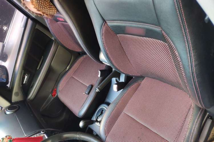 Used Suzuki SX4 2011 Hatchback 1.6L Automatic Sport Model Left Front Seat