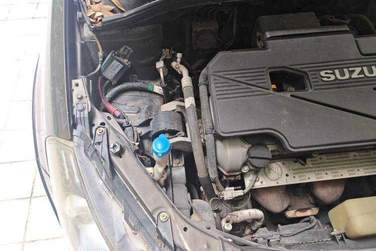 Used Suzuki SX4 2011 Revised Version 1.6L Manual Sport Edition Engine Bay Right