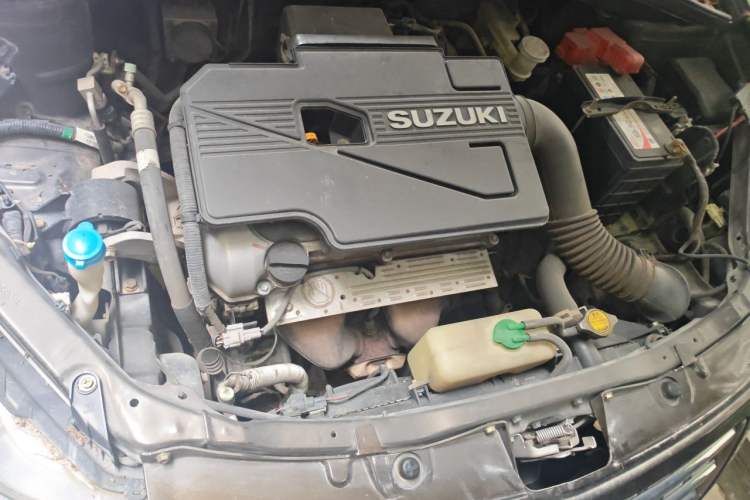 Used Suzuki SX4 2011 Revised Version 1.6L Manual Sport Edition Engine Bay